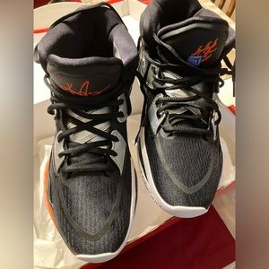 Nike Kyrie Infinity Men’s Shoe